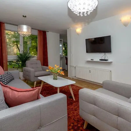 Evelina's Place * Lubiana